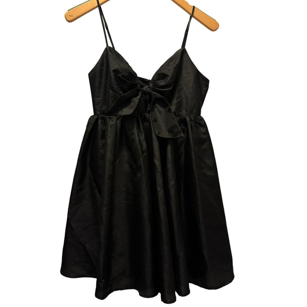 Aakaa Dress Women's Black Mini Front Bow Babydoll Spaghetti Strap Size Small